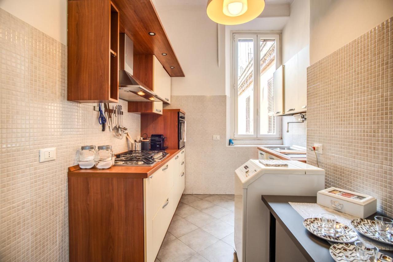 Апартаменти Residenza Regina Рим Екстер'єр фото